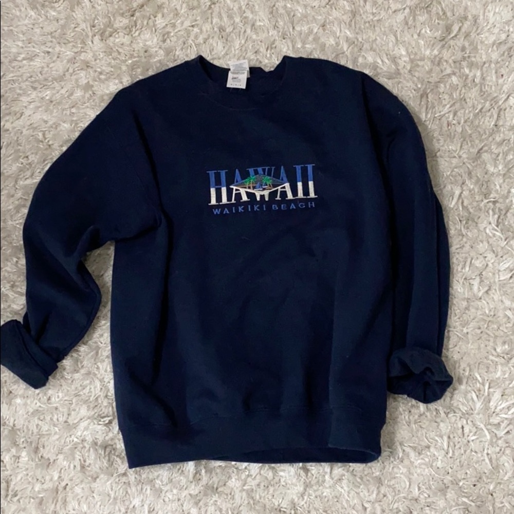 hawaii sweatshirt size M